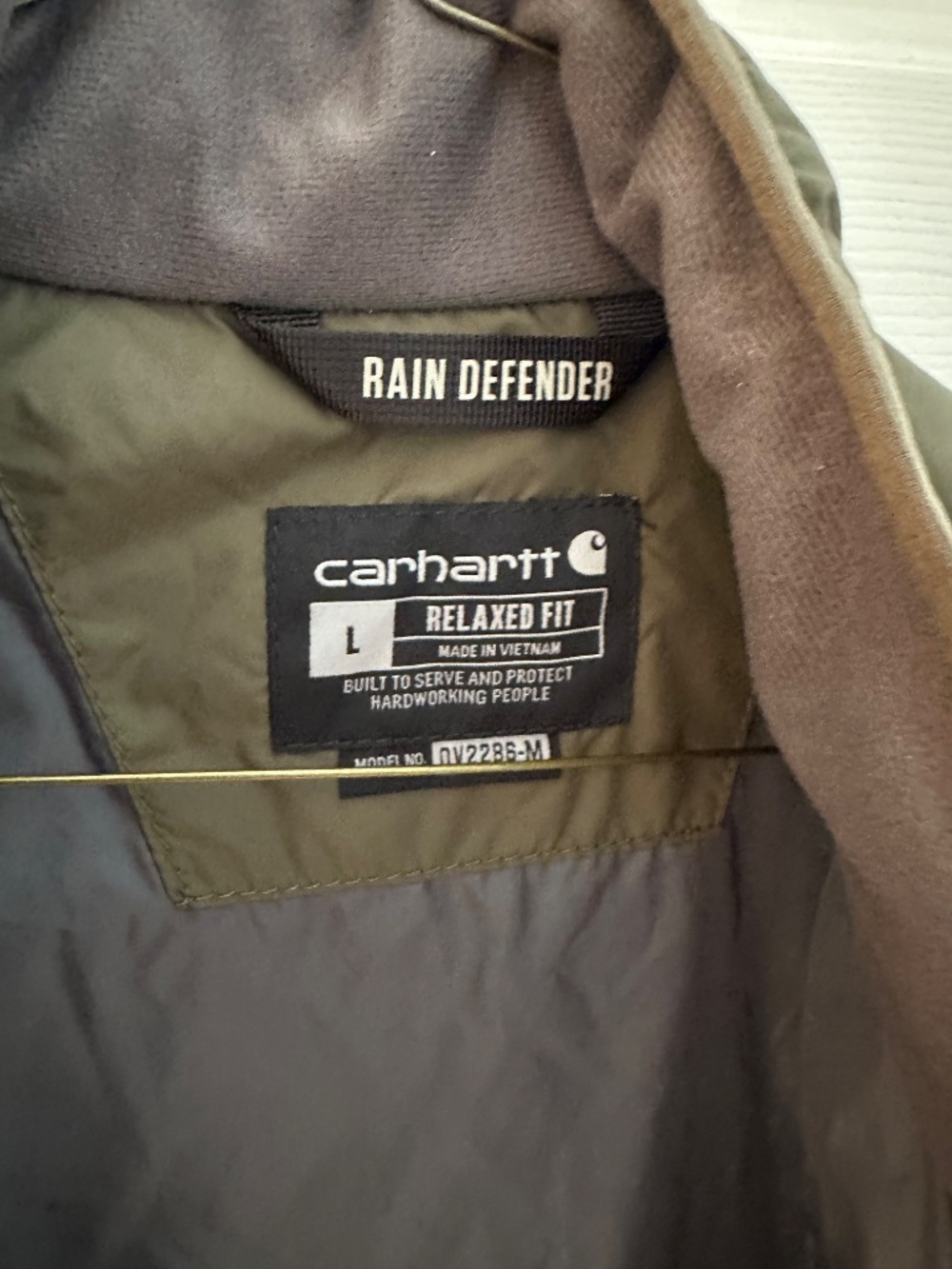 Mens Carharrt Puff Vest - Picture 2 of 4